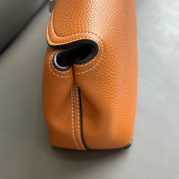 Toteme Crossbody Bag Shoulder Bag - Picture 4 of 6